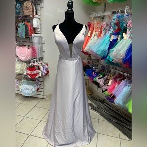 Size 22W Kleinfeld Silver Grey Prom Homecoming Evening Gown Bride Mom Dress NWT